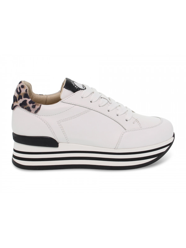 Sneakers Janet Sport in pelle bianco e cipria