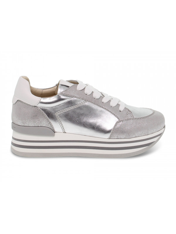 Sneakers Janet Sport in laminato e pelle argento e grigio Guidi Calzature Nuova Collezione Autunno Inverno 2024 Guidi Calzature