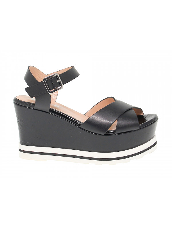 sneakers 2018 release date