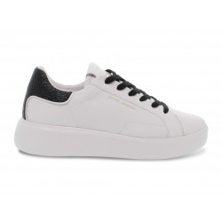 Sneakers Crime London LOW TOP LEVEL UP in pelle bianco e nero