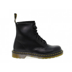Polacco Dr. Martens 8 EYE BOOT BLACK SMOOTH in pelle nero Donna Polacco