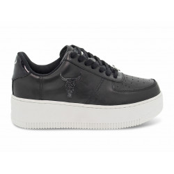 Sneakers Windsor Smith RICH BLACK GLITTER PATENT in pelle e vernice nero e bianco