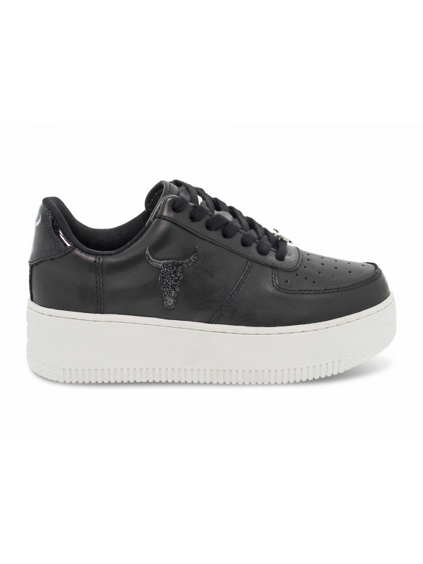 Sneakers Windsor Smith RICH BLACK GLITTER PATENT in pelle e vernice nero e bianco