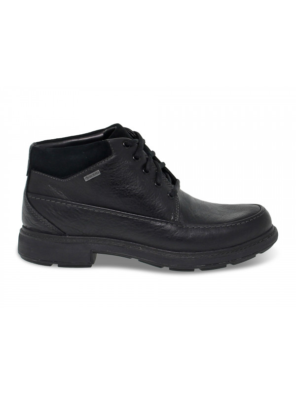 Low boot Clarks GORETEX in black leather