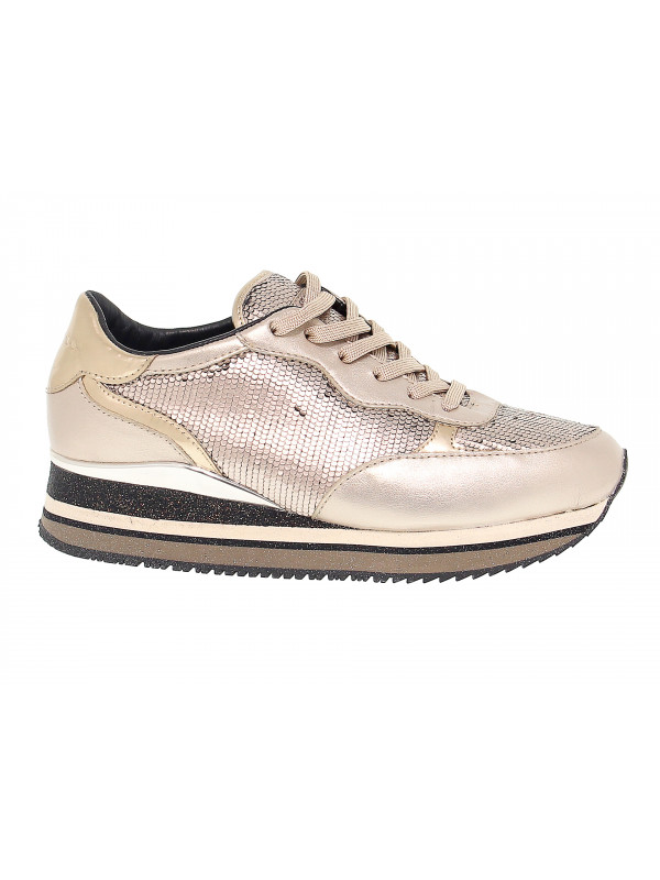 Crime sneakers top