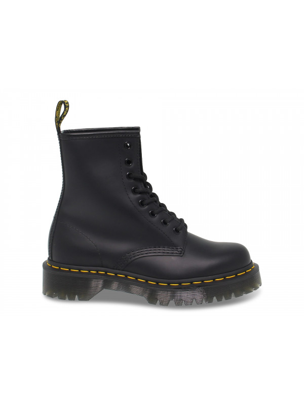 Low boot Dr. Martens BEX in black leather