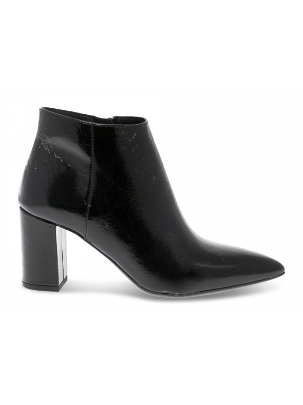 Ankle boot Janet And Janet in black paint