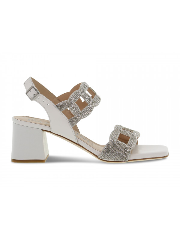 Flat sandals Pasquini Calzature SANDALO GIOIELLO QUADRI in white tassel