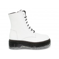Low boot Tosca Blu GENNA in white paint