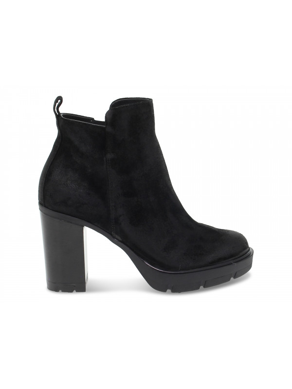 Ankle boot Janet Sport in black suede leather