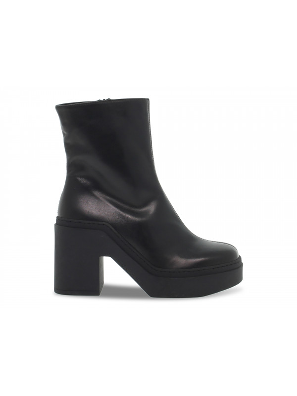 Low boot Poesie Veneziane PRADA in black leather