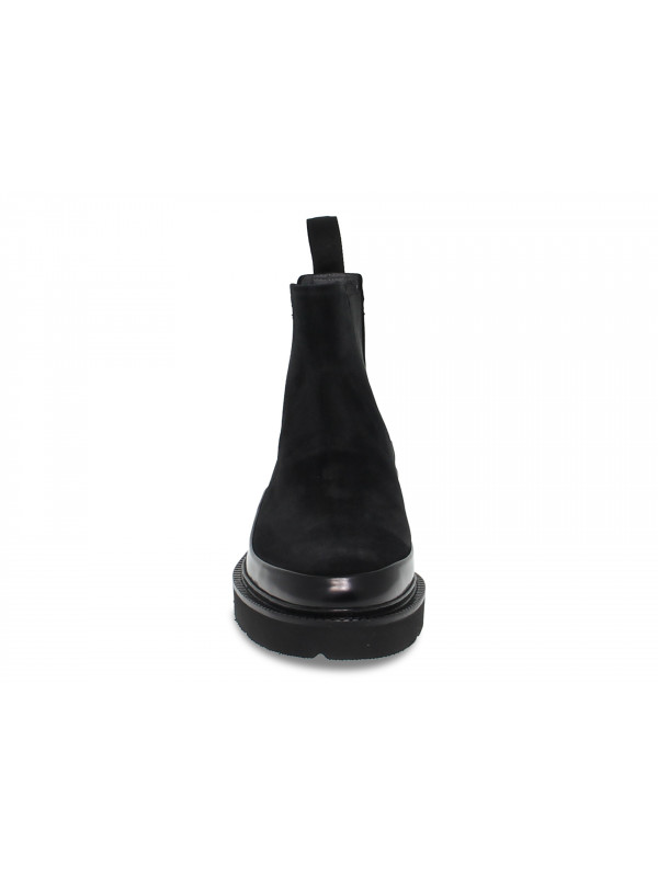 Leather boots