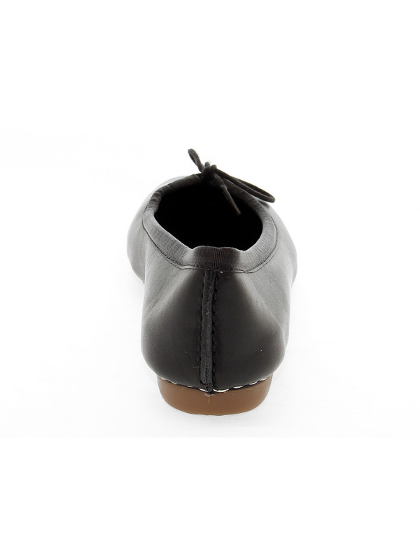 Flat shoe Clarks FRECKLE ICE in black leather Guidi Calzature New Collection Fall Winter 2024 Guidi Calzature