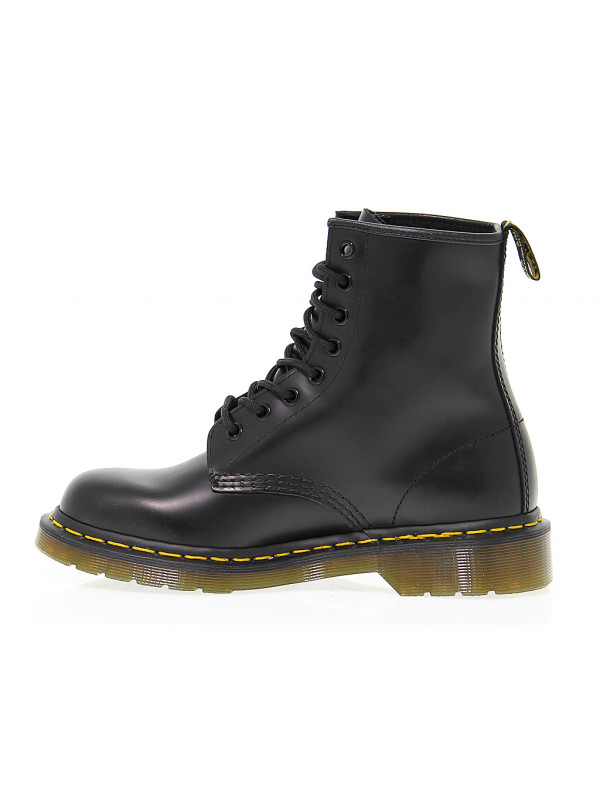 8 eye boot dr martens
