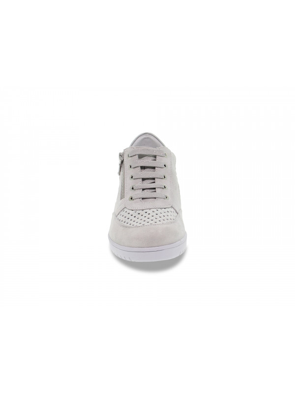 Flat Shoe Mephisto Precilia Perf Mobils Ergonomic In Light Grey Suede Leather Guidi Calzature New Spring Summer 2022 Collection Guidi Calzature