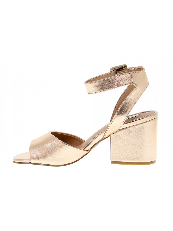 Steve madden debbie sandal deals