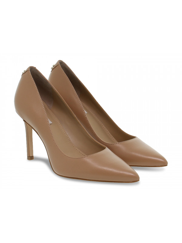 Chaussure guess talon haut 2025
