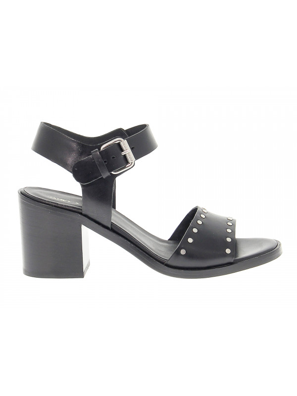 Sandalia tac n de piel