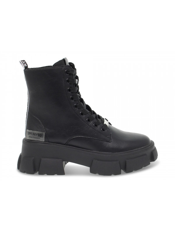 Bota baja Steve Madden PRADA TANKER BLACK LEATHER de piel negro - Guidi  Calzature - Nueva Colección Primavera y Verano 2022 - Guidi Calzature
